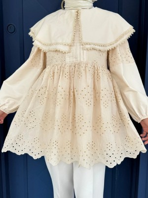 Önlük Yakalı Kolu Lastikli Fistolu Tunik -Bej