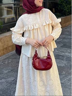 Tek Düğmeli Önü Fırfırlı Taşlı Etekli Takım  -Bej