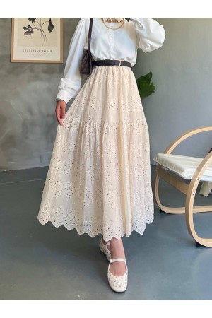 تنورة بخصر مطاطي مع تفاصيل لؤلؤية -اللون البيج