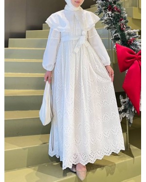 Pelerin Yaka Dantel Detaylı Elbise  -Beyaz
