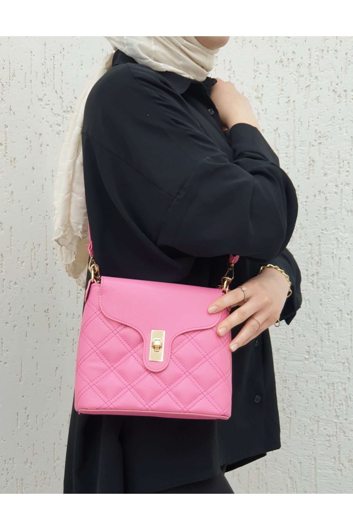 Ziplock Bag with Handle and Strap -Pink