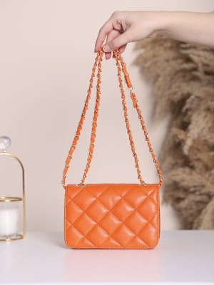 كيس مربع مبطن مفصل بسلسلة -البرتقالي