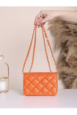Zincir Detaylı Kapitone Kutu Çanta -Turuncu