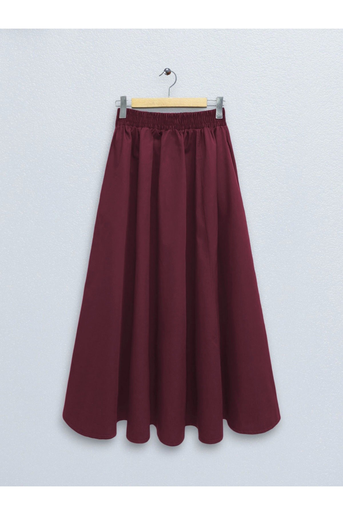 Double Pocket Poplin Flared Skirt with Elastic Waist      -Maroon