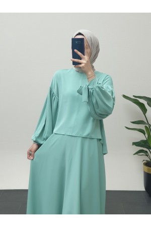 Balloon Skirt Suit with Lace Sleeves -Sea green
