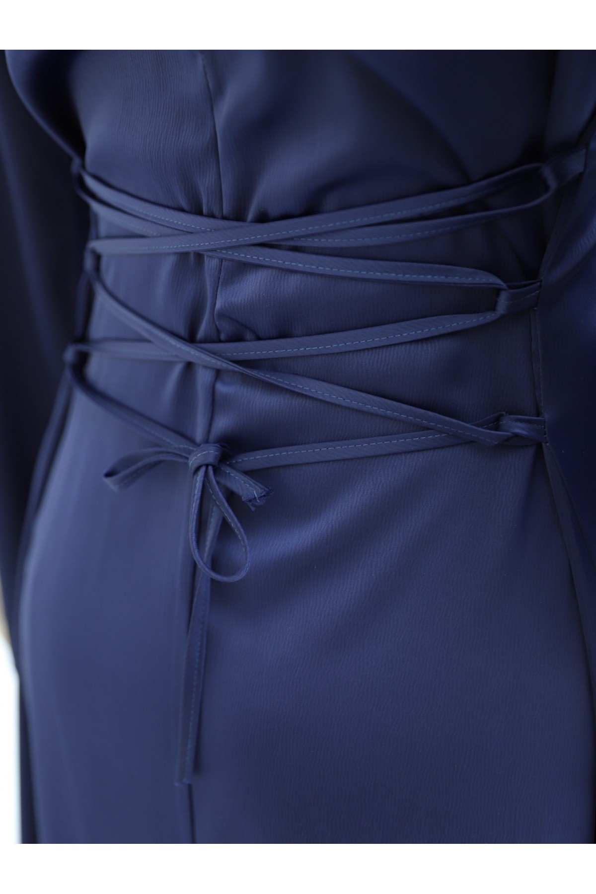 Back Lace Sleeve Cuff Chain Detailed Dress -Navy blue