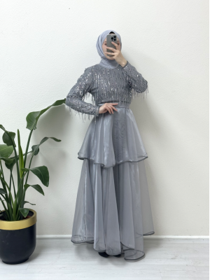 Yakası Lastikli Kuşaklı Pullu Tül Abiye  -Gri