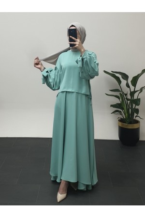 Balloon Skirt Suit with Lace Sleeves -Sea green