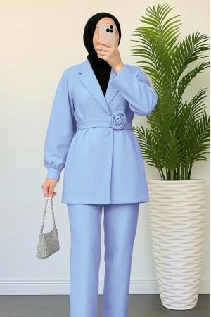 Kemeri Gül Detaylı Kruvaze Yaka Ceket Pantolon Takım     -Bebe Mavi
