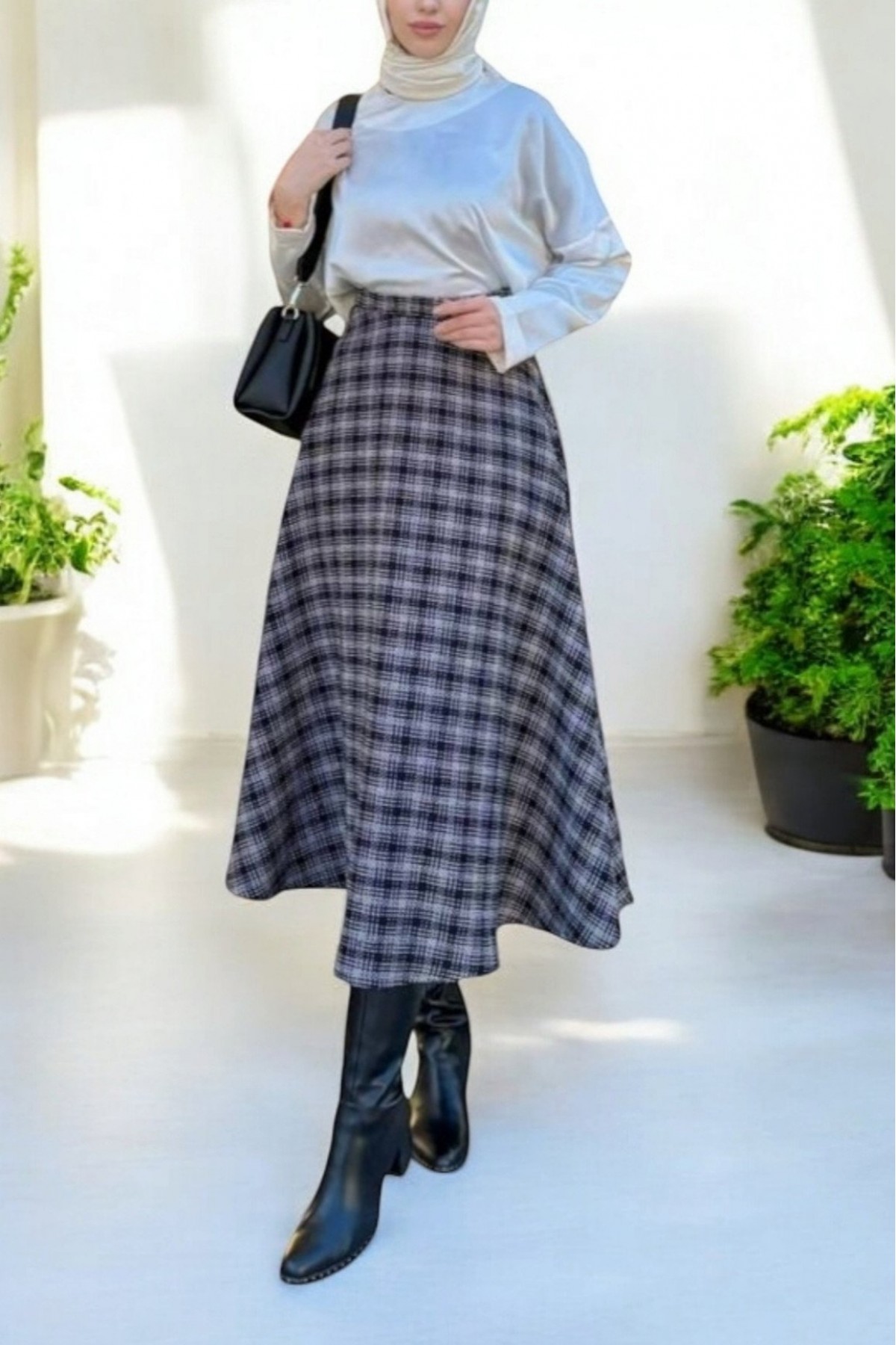 Tweed Bell Skirt with Waist Zipper -Black
