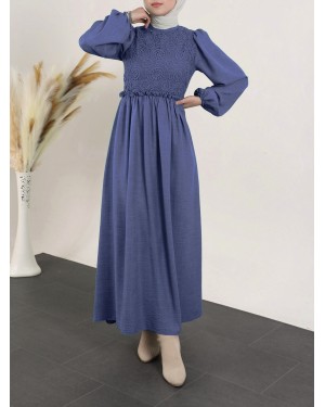 فستان من الدانتيل مع رداء من الدانتيل -اللون النيلي