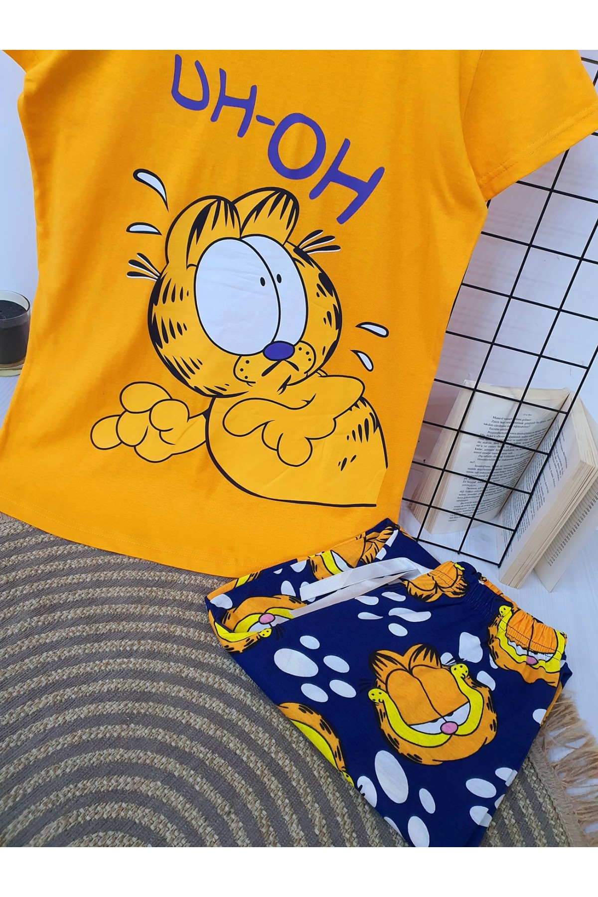 Short Sleeve Elastic Pajamas Set -Yellow