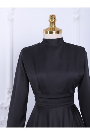 Beli Plise Detaylı Önü Çift Kat Saten Abiye -Siyah