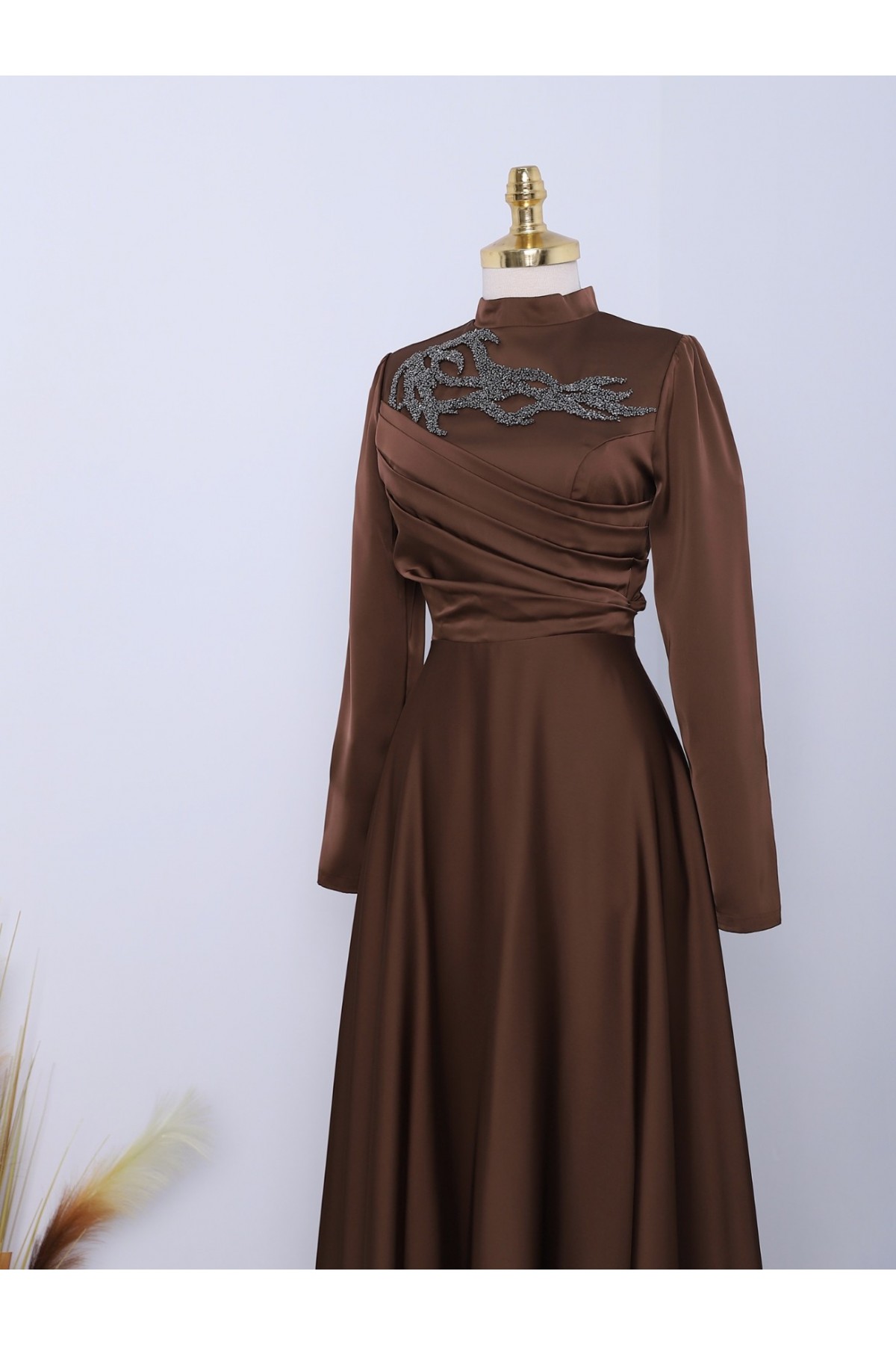Stone Collar Draped Evening Dress -Brown
