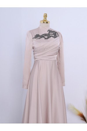 Yakası Taşlı Önü Drapeli  Abiye -Pudra