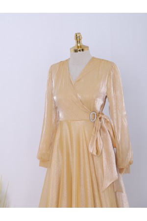 V Yaka Broş Detaylı Tül Abiye  -Sarı