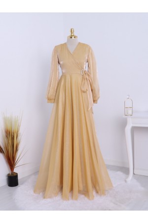 V Yaka Broş Detaylı Tül Abiye  -Sarı