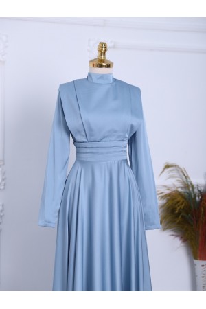 Beli Plise Detaylı Önü Çift Kat Saten Abiye -Bebe Mavi