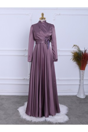 Beli Gül Detaylı Drapeli Saten Abiye -G.Kurusu