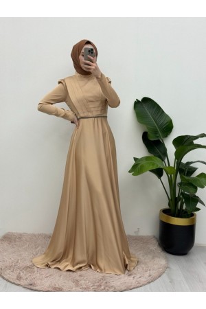 Önü Drapeli Beli Boncuk Detaylı Saten Abiye -Açık Vizon
