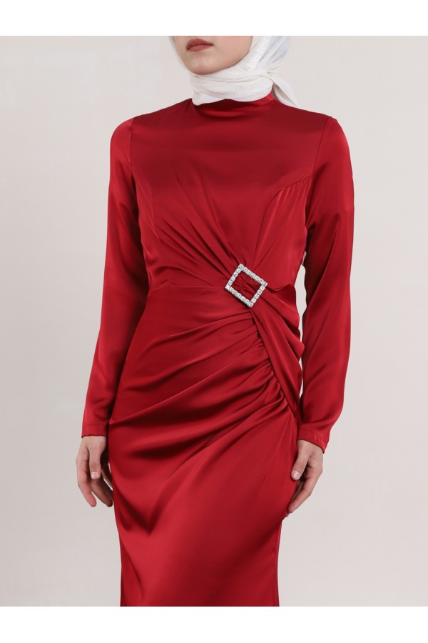 Side Pleated Stone Taka Detailed Satin Evening Dress -Maroon