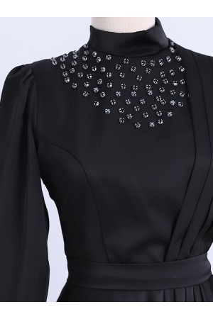 Dik Yaka Serpme Taşlı Saten Abiye -Siyah
