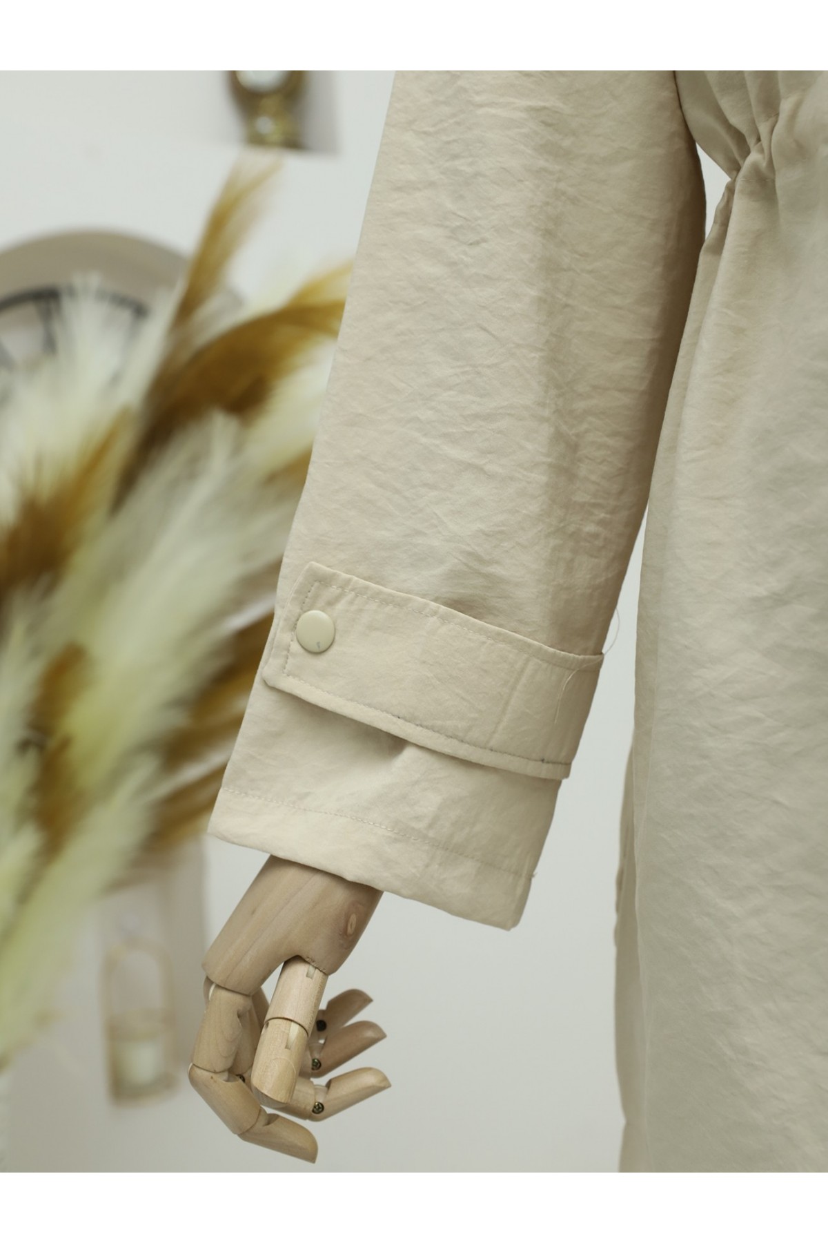 Laced Waist Zippered Trench Coat - Beige