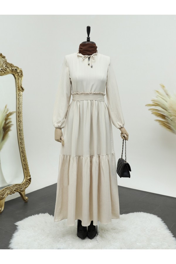Seersucker dress with ruffle collar -Cream color