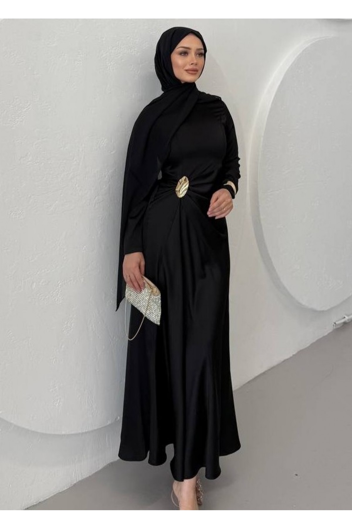 فستان ساتان سادة بخصر منسدل -أسود