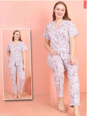 Çiçek Desenli V Yaka Düğmeli Pijama Takımı -Açık Lila