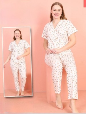 Serpme Çiçekli V Yaka Düğmeli Kısa Kollu Pijama Takımı -Ekru