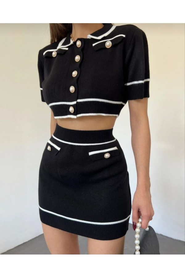 Pocket Detailed Pearl Buttoned Knitwear Crop Set -Black