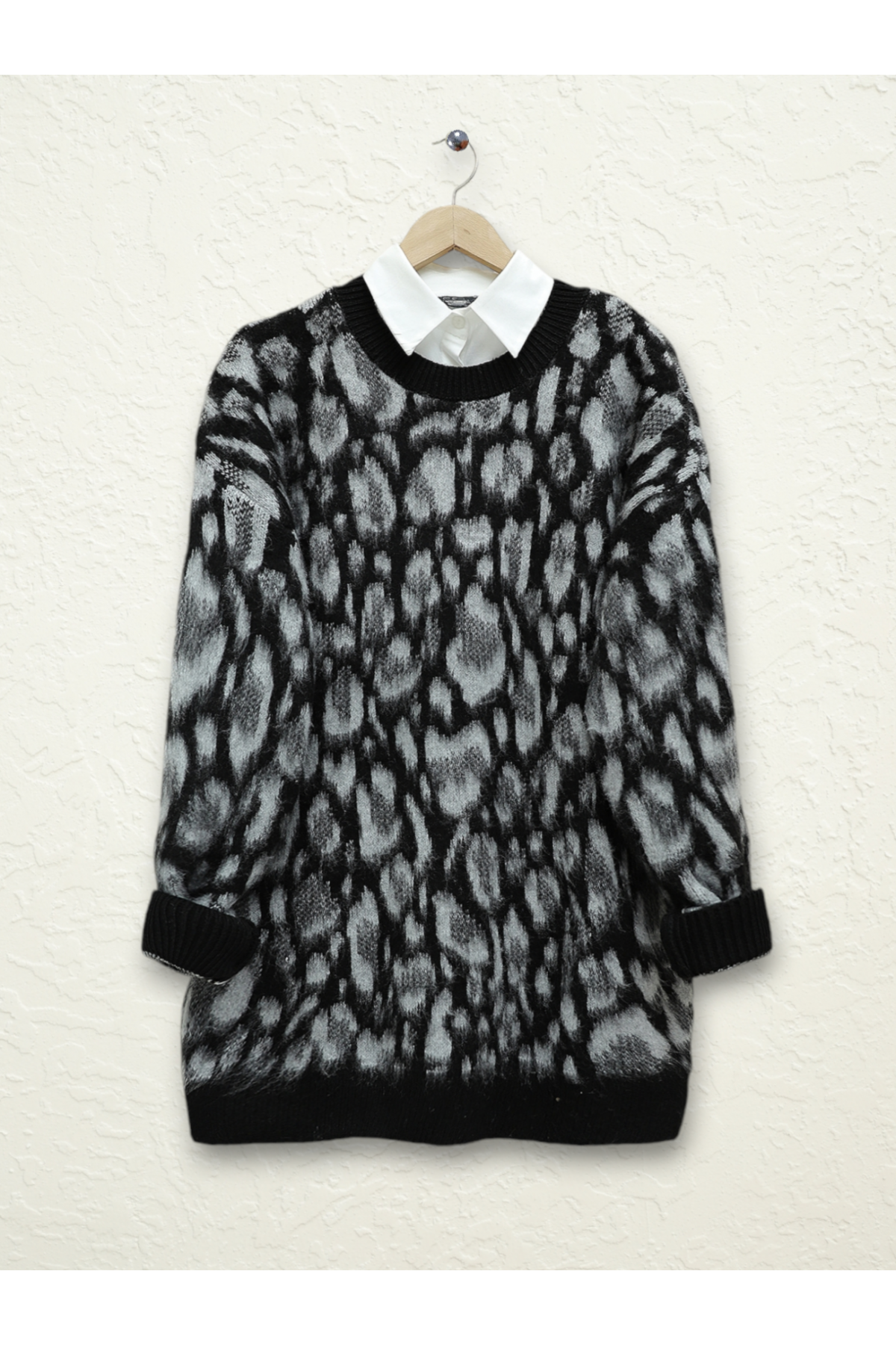 Leopar Desenli Yuvarlak Yaka Şardonlu Triko Tunik -Gri