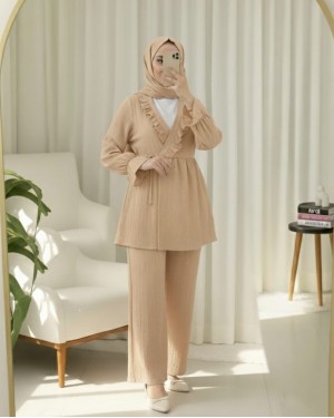 Elastic Sleeves, Ruffle Front, Laced Crinkle Kimono Set -Mink color