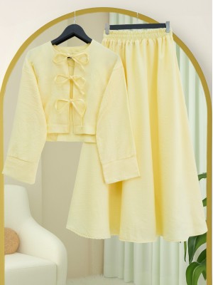 Önü Bağcıklı Beli Lastikli Etekli Keten Takım      -Sarı