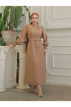 فستان من الكتان بحزام وياقة حجرية وأكمام مجمعة  -تدرجات البيج
