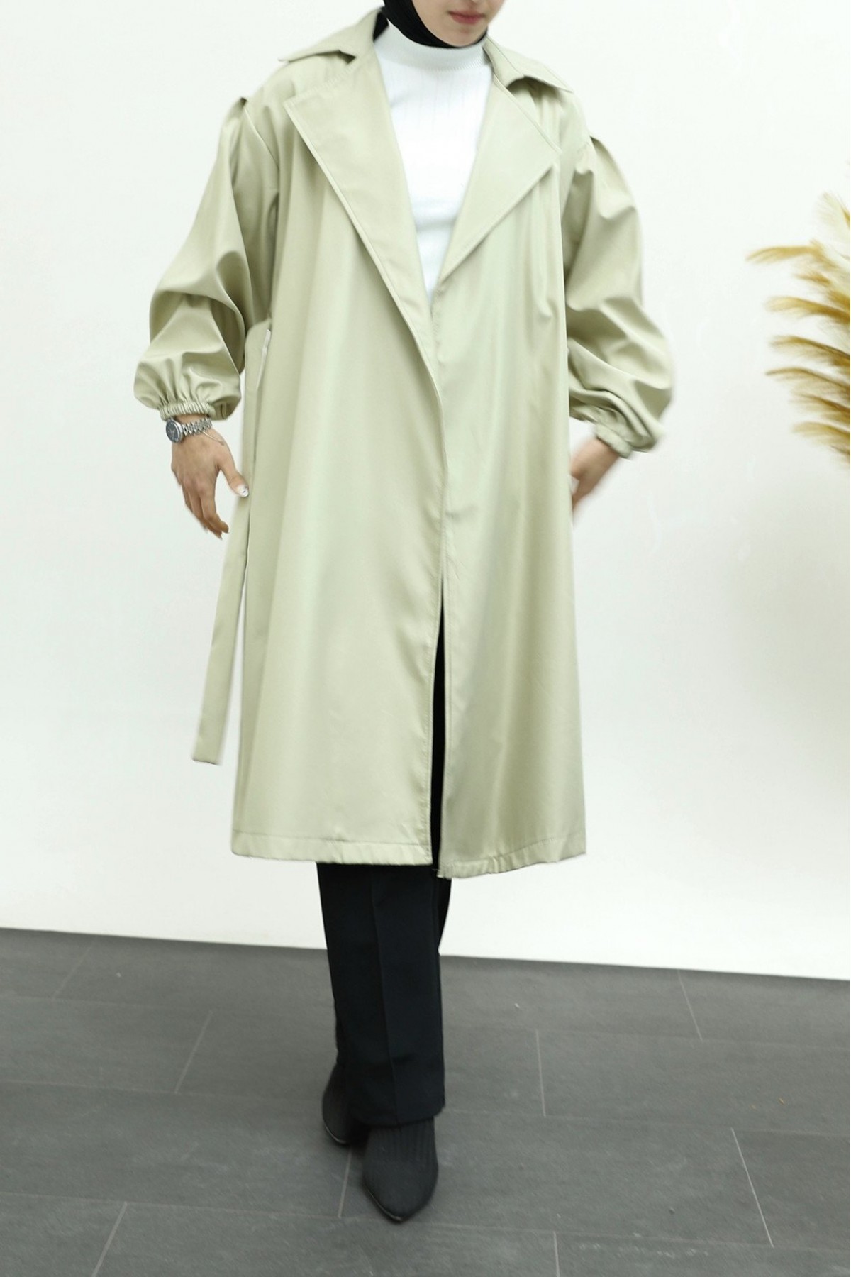 Buttonless Belted Standard Bonding Cap - Beige