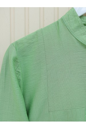 تونك بياقة قاضي مزينة بأزرار       -اخضر فاتح