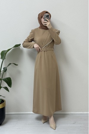 Taş işlemeli Kemerli Krep Elbise -Vizon