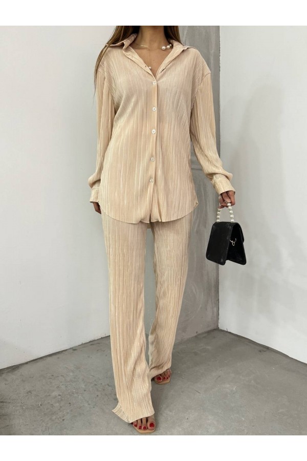 Double Suit with Pleat Shirt  - Beige