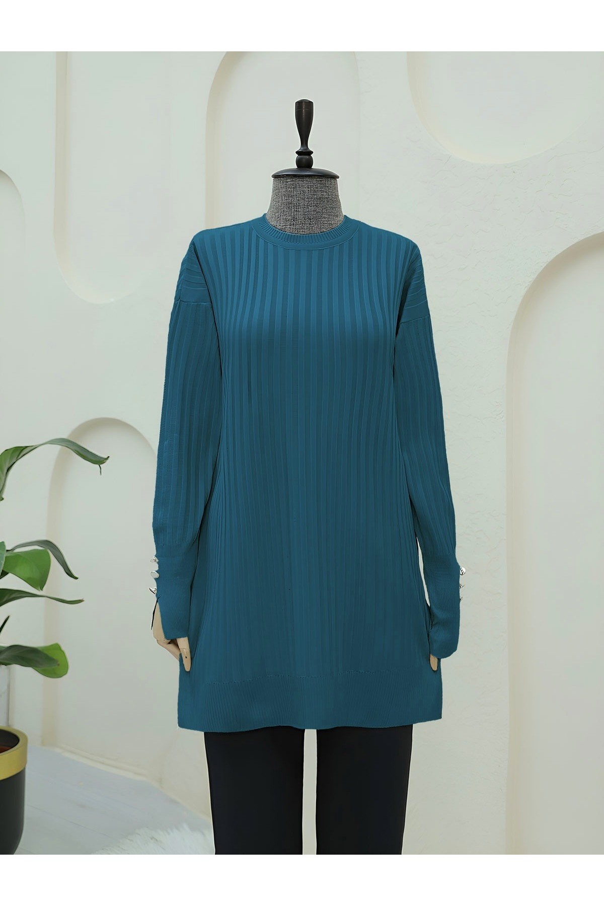Crew Neck Ribbed Slit Knit Tunic -Oil color