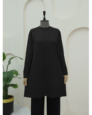 Knitted Tunic with Ribbed Sleeve Cuff and Slit -Black