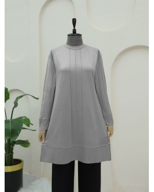 Knitted Tunic with Ribbed Sleeve Cuff and Slit -Grey
