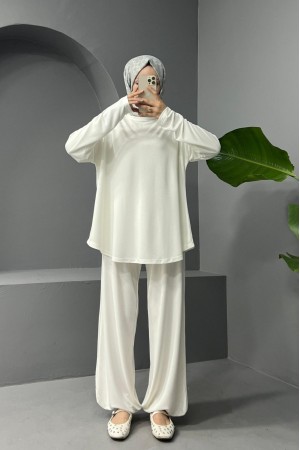 Yuvarlak Yaka Oval Kesim Cepli Pantolonlu Osyho Takım -Beyaz