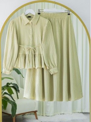 Eteği Fırfırlı Düğmeli Beli Bağcıklı Etekli Takım -Yağ Yeşili