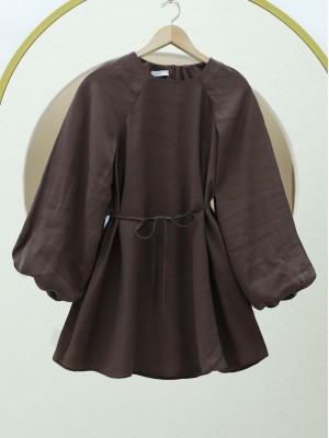 Round Neck Tied Waist Balloon Sleeve Tunic -Brown
