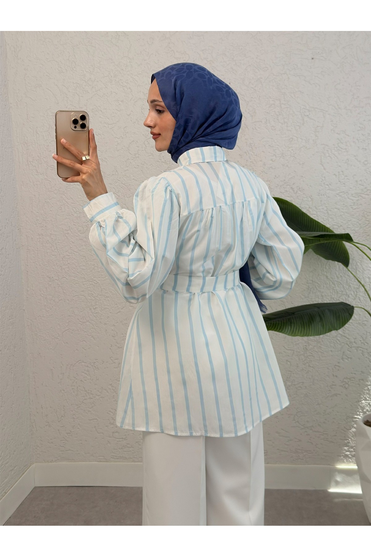 Thick Striped Buckle Belt Shirt -Light blue