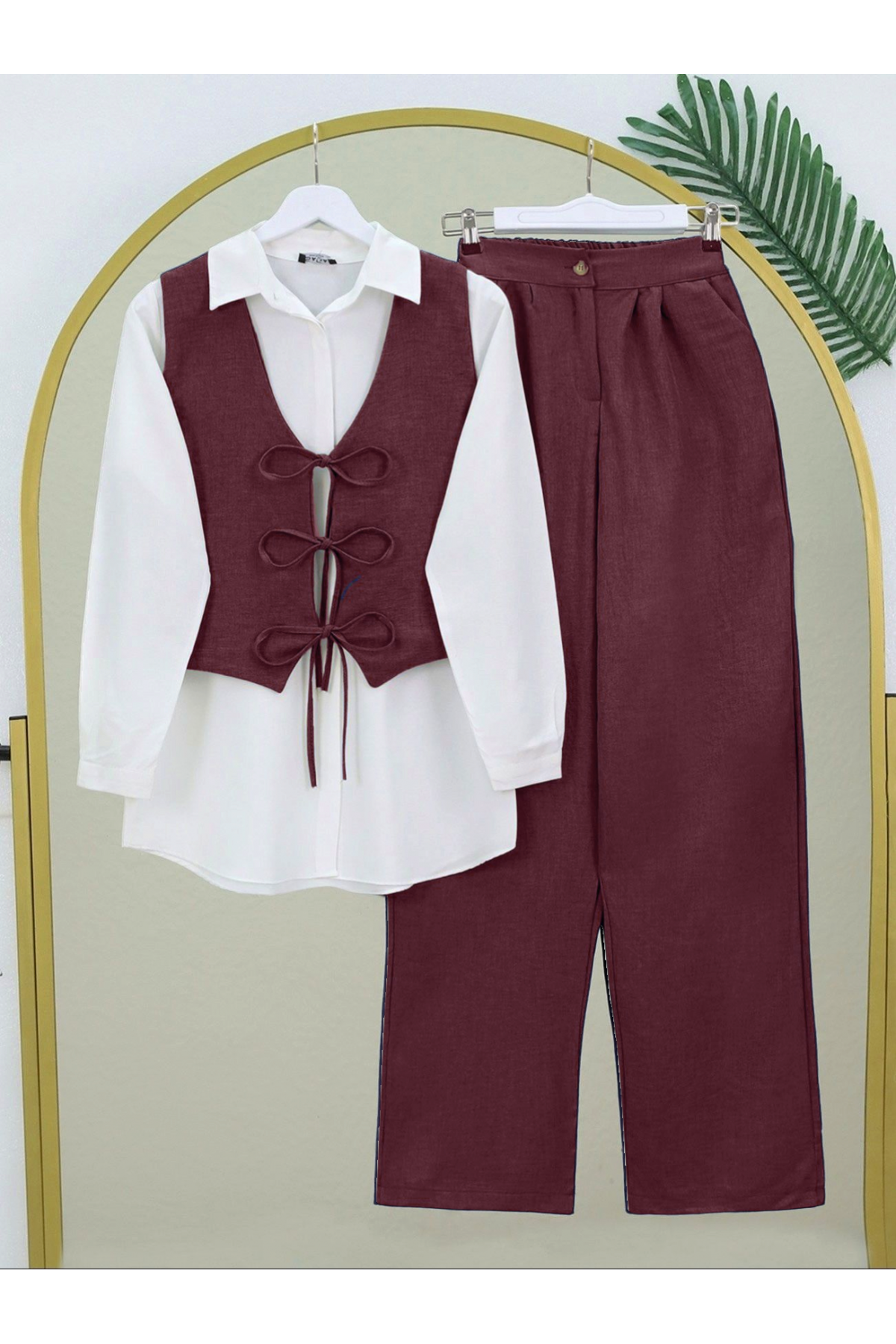 Double Linen Suit with Lace   -Maroon