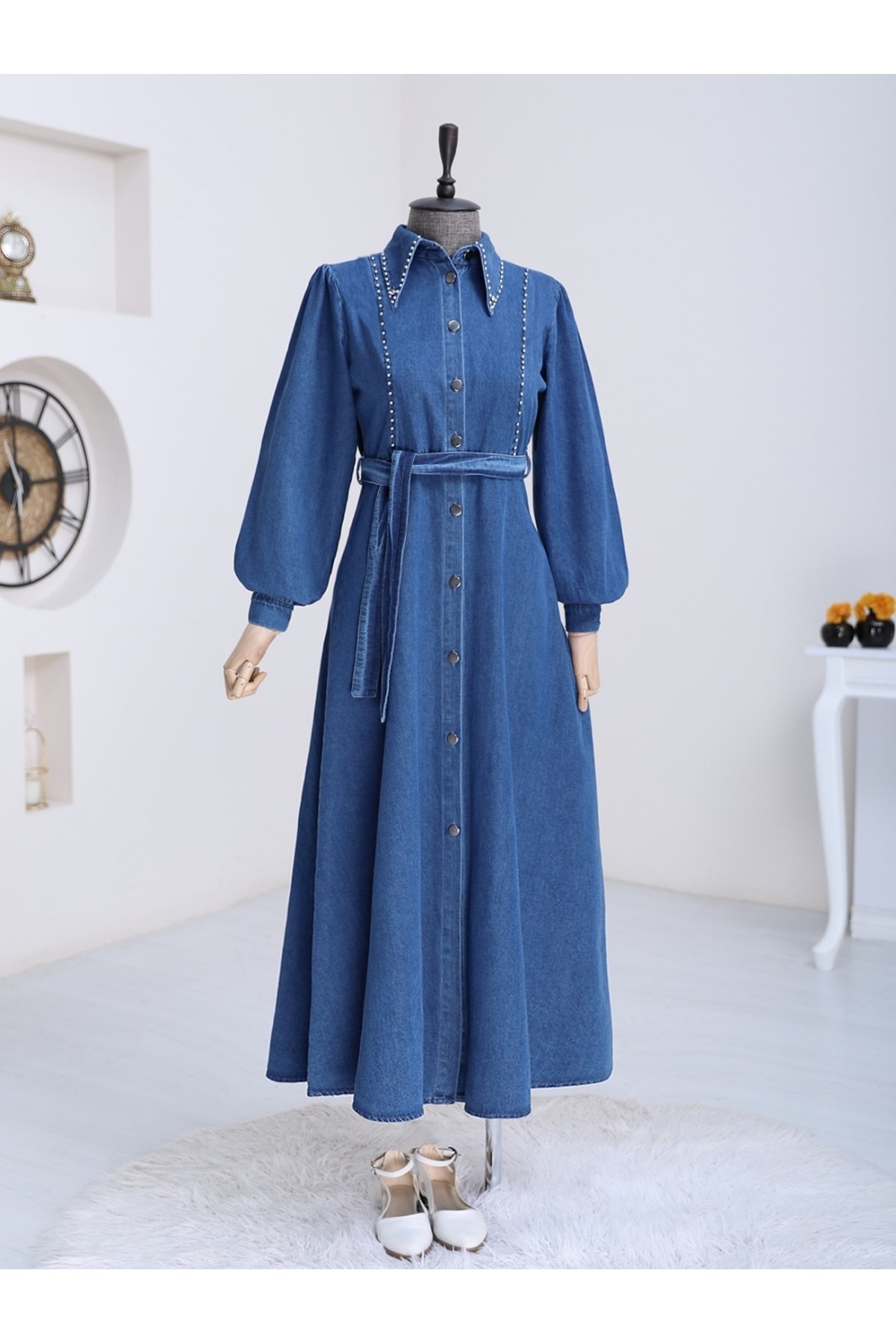 Stone Embroidered Halter Button Belted Denim Dress -İndigo