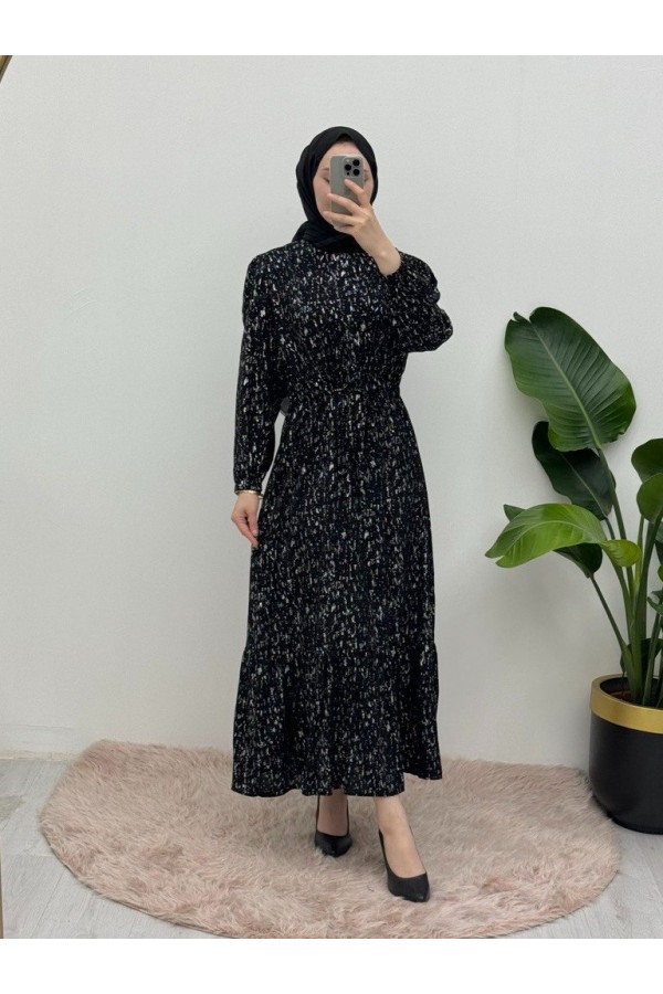Melted Waist Gathered Dress -Black